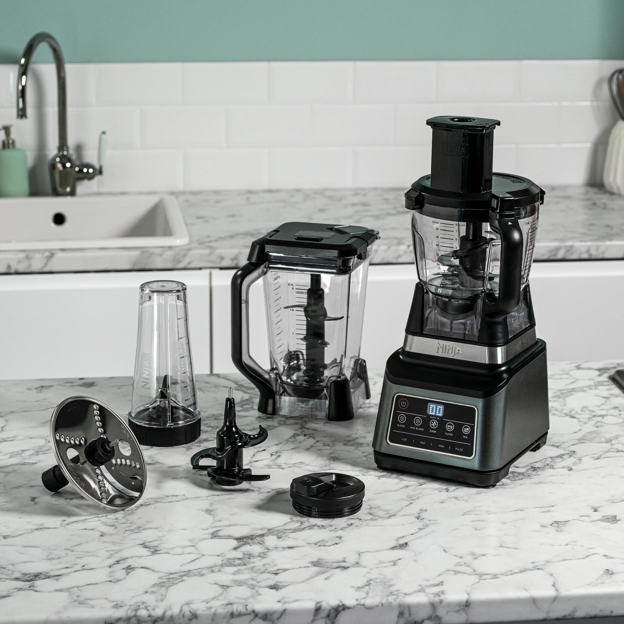 Ninja 3-in-1 Food Processor & Blender with 5 Automatic Programs: Blend, Max Blend, Chop, Mix, Puree, 1.8L Bowl, 2.1L Jug, 700ml Cup, 1200W, Dishwasher Safe Parts, Auto-iQ, Black BN800UK